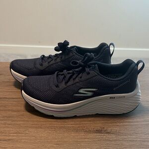 Skechers Navy Blue Max Cushion Sneakers